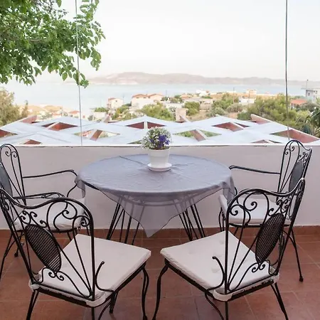 Sunny House, Stunning Aegean Sea Views. Holiday home *